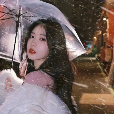 女学生和亨利先生